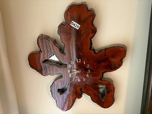 Decorative wall clock