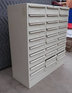 TENSCO METAL 30 DRAWER ORGANIZER