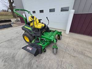 John Deere Z950R Lawn Mower