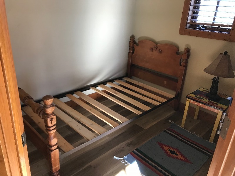 Vintage Solid Wood Kids Twin &nbspBed with Maple Leaf Details on the Headboard ( Bed Only) - Smoke Free