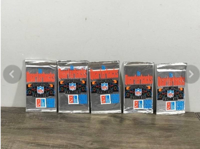 5 - 1991 Upper Deck Dominos Pizza Quarterback Challenge Football Packs of Cards