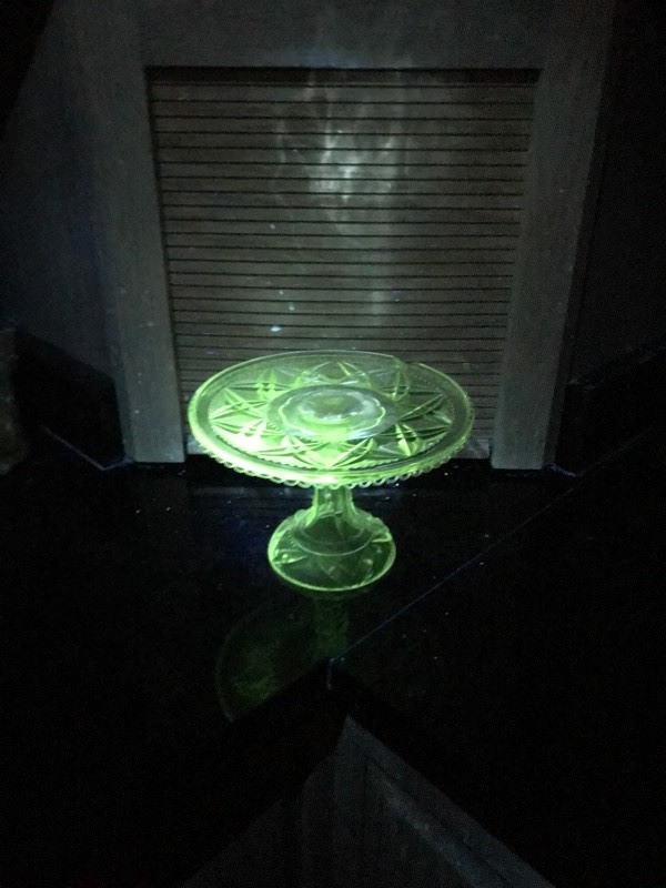 Vintage Uranium Pedestal Cake Stand