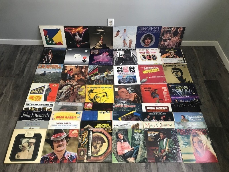 Lot of Vinyl Music Records - Johnny Cash - Diana Ross - The Beach Boys - The Statler Brothers - C.W. McCall - Elton John and More