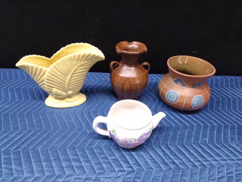 2 Planters and 2 vases