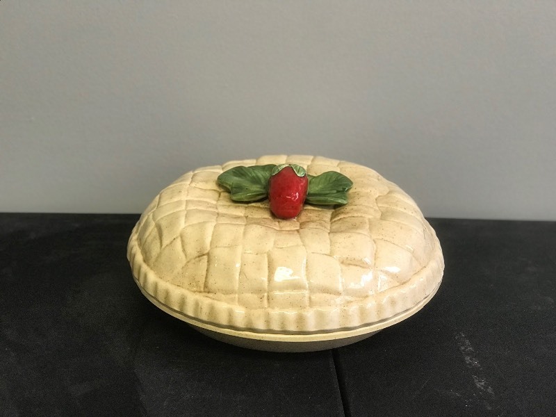 1984 Great American Pie Inc. Pie Dish With Cover