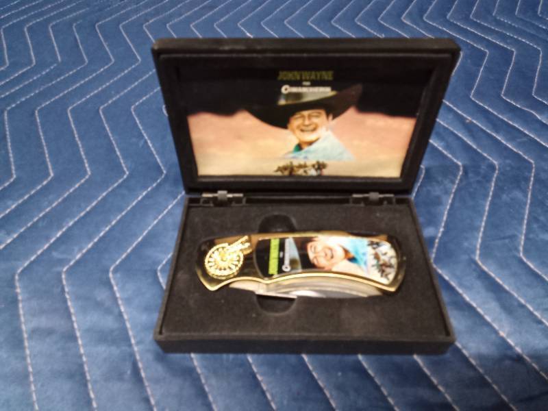 John Wayne knife in original tin