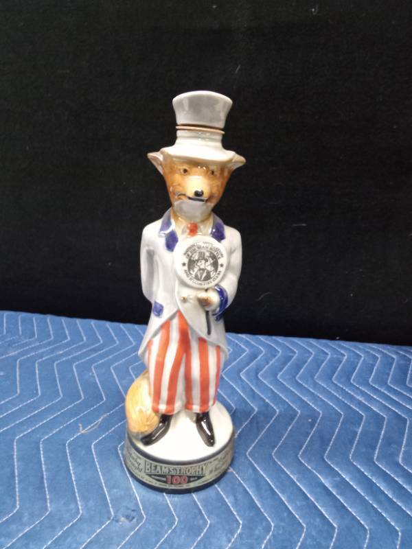 National Association of Jim Beam and Specialties Clubs Fox beam liquor bottle