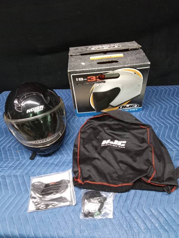 Nolan helmet with bag and accessories