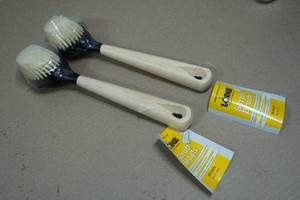 2 Lodge Scrub Brushes