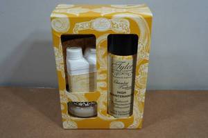 Tyler Candle Co Gift Set - Candle, Room Spray & Laundry Detergent