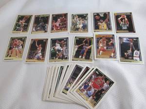 Assorted 1992-93 Topps Gold Basketb...