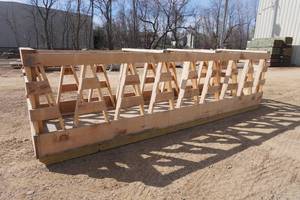 18 Station Wood Construction Livestock Feed Bunker