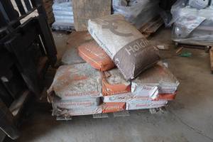 15 Bags Concrete Mix