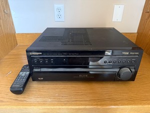 Pioneer Elite VSX-11 AV Receiver - 5.1 Surround, Dolby Pro Logic