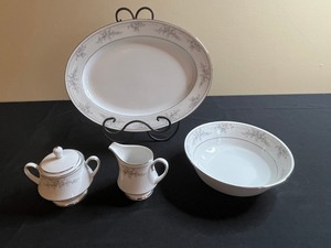 Noritake Legendary Sweet Leilani 13in Platter, 9 Bowl w Sugar Pot & Creamer