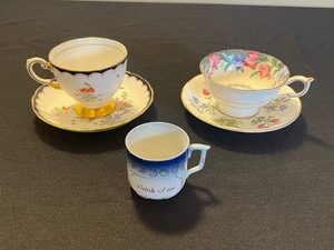 Paragon Sweet Pea Teacup & Saucer - Fine Bone China, Made in England