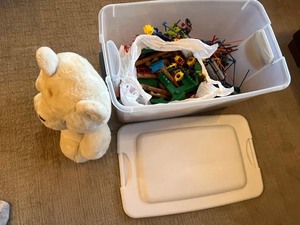 White Teddy Bear Plush and Colorful KNEX Rods & Connectors in Sterilite Storage Bin