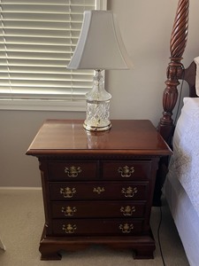 Kincaid Heritage Cherry Wood Nightstand with Brass Hardware & Crystal Lamp - 4-Drawer Bedroom Furniture