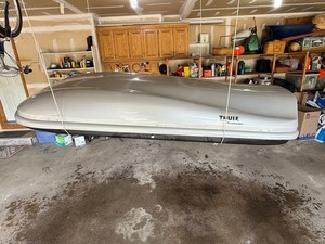 Thule Evolution Roof Cargo Carrier - Silver, Fits Standard Crossbars