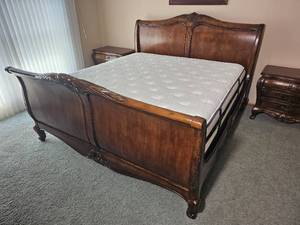 Louis XV French Sleigh Bed from Hickory White Furniture