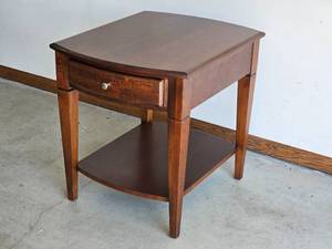 American Contemporary Ethan Allen Elements End Table