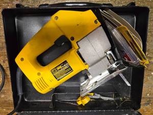 DeWalt Orbital Jig Saw - DW318