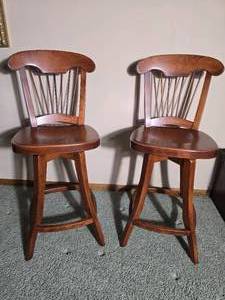 Pair of Solid Wood Swivel Bar Stools with Spindle Backs