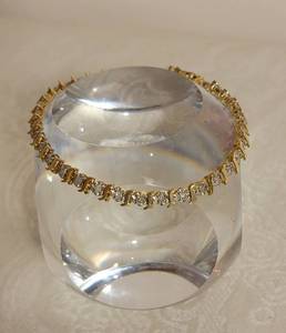 Lovely Petite Diamond and Yellow Gold Tennis Bracelet  5g