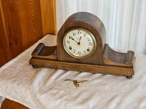 Hansome Napolean Chime mantel Clock