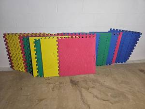 32 x 32 inch Padded Floor Squares (Twenty Count)