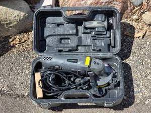 Dual Saw Compact Circular Saw with Case