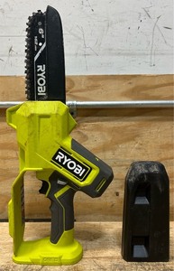 RYOBI ONE 18V 6 in. Cordless Battery Compact Pruning Mini Chainsaw PCLCWO1 Tool Onlyread description