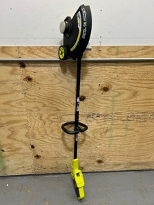 Ryobi 18 V 13 inch trimmeredger (read description)