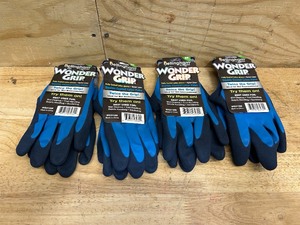 Bellingham Wonder Grip Female Dipped Gloves BlackBlue M (lot of 4)