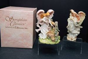 Set of 2 Seraphim Classics Angel Figurines  Roman Inc. (1998)