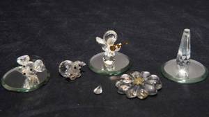 Set of 5 Mini Crystal Figurines with Mirror Bases
