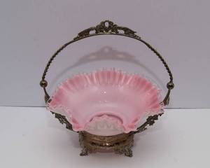 Fenton Art Glass Pink Ruffled Brides Basket with Stand