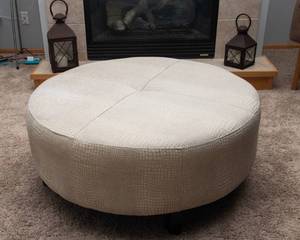 Round Cushioned Ottoman