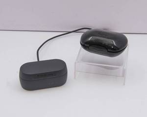 Wireless Earbuds Lot  Skullcandy & Altec Lansing