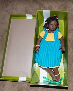 Annette Himstedt Doll  Ayoka with Original Box & Certificate of Authenticity