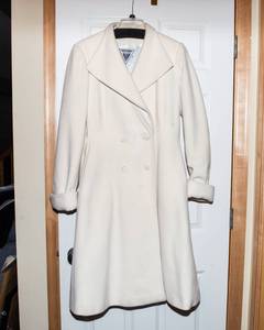 Marvin Richards Womens Coat with Matching Scarf & Gloves  Size 12 (Cream Wool Blend)