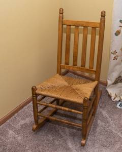 American Country-Style Wooden Rocking Chair  Rush Seat