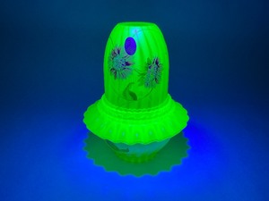 Fenton Topaz Opalescent Autumn Beauty Uranium Glass Fairy Lamp