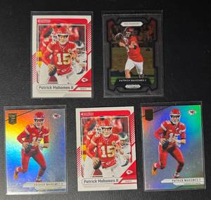 Patrick Mahomes 5-Card Kansas City Chiefs Football Card Lot