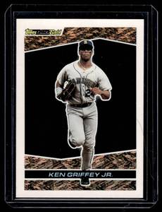 Ken Griffey Jr. Topps Black Gold #33 Baseball Card