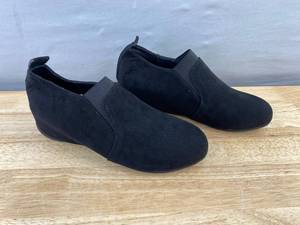 Suede-Like Slip-On Womens Size 8 Black Shoes - Brand New