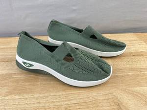 Green Knit Slip-On Shoes - Womens 8.5 - Brand New