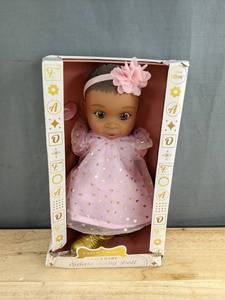 F.A.O Schwarz Cuddly Baby Doll 14 - Brand New A