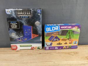 BLDR Adopt Me & Battle in the Deep Travel Games - Brand New A