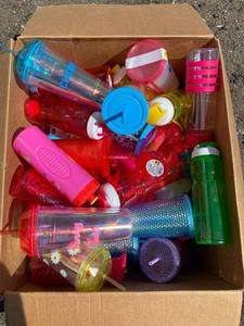 40 Water Bottles & Tumblers - Bright Colors and Florals - Brand New